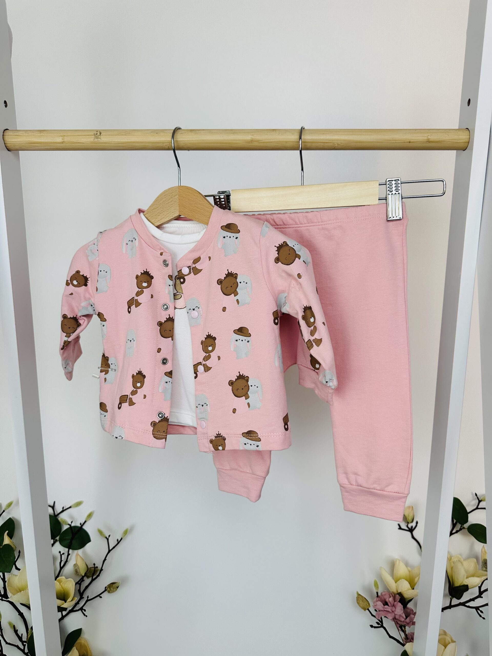 Бебешки комплект „Градски приключения с мечета“