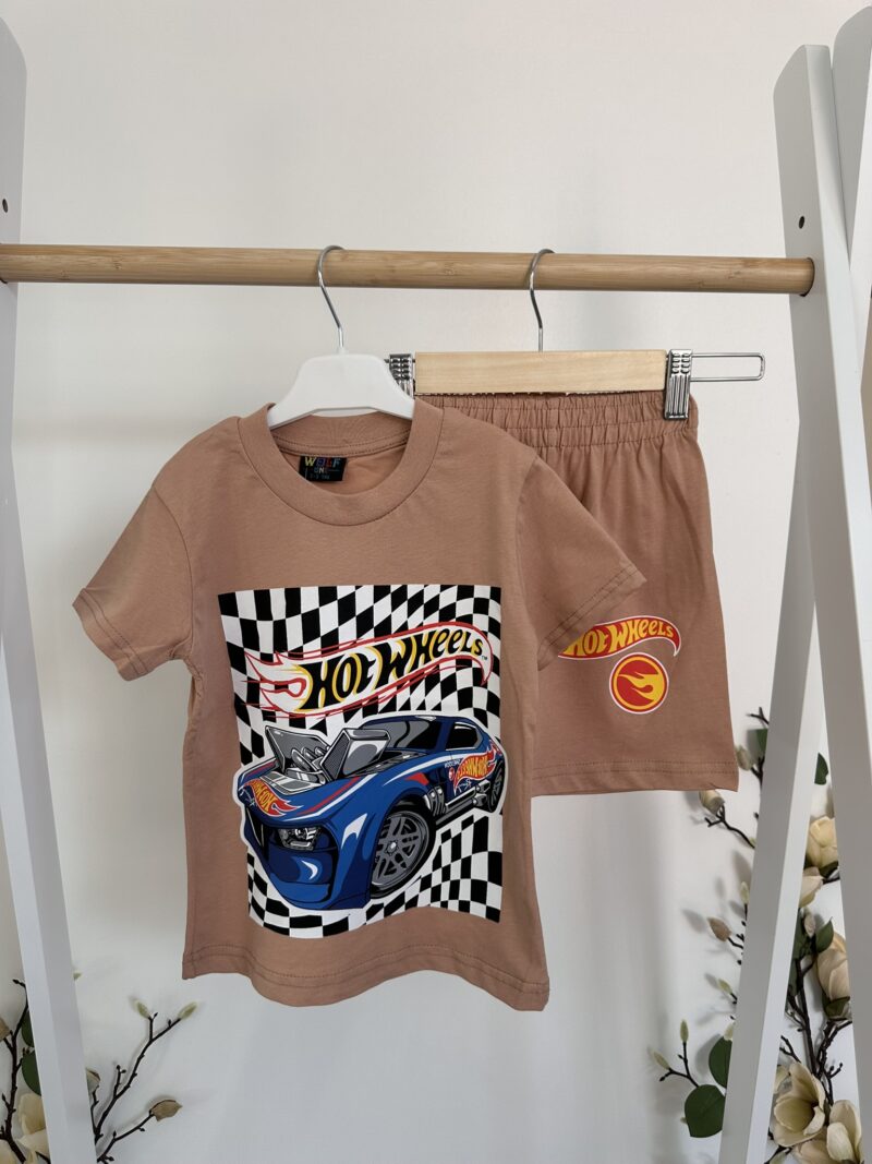 Комплект „Hot Wheels“ 🏁