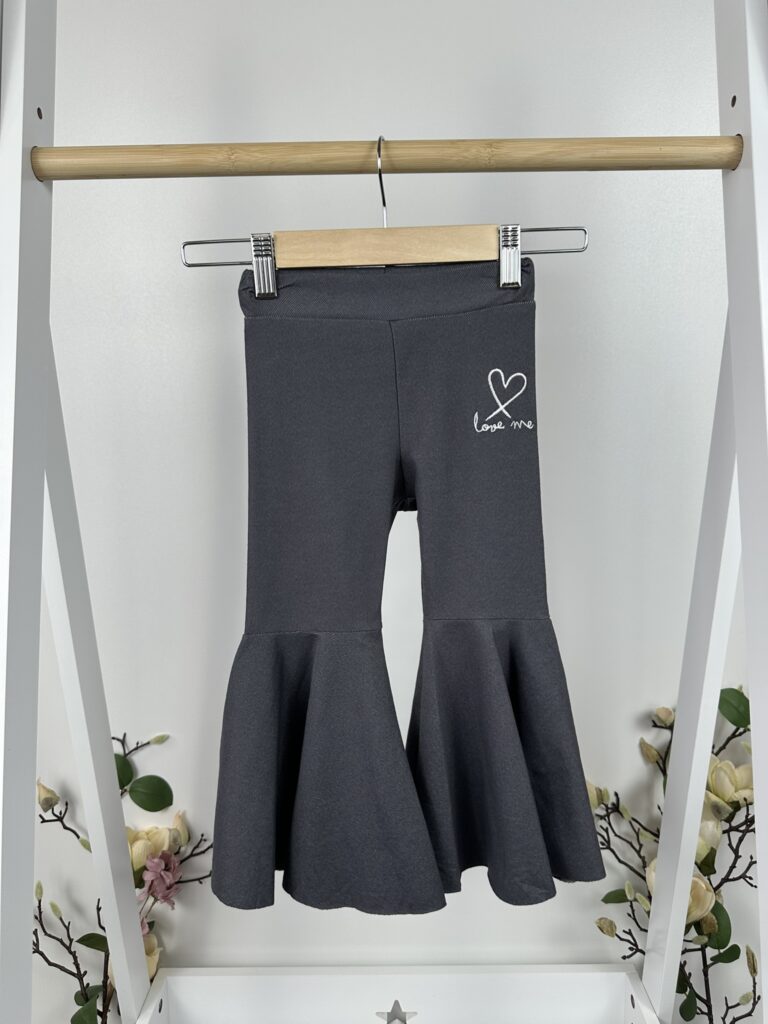 Панталон „Love Me“