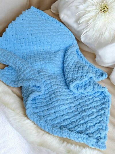 Ръчно плетено бебешко одеяло "Облаче"